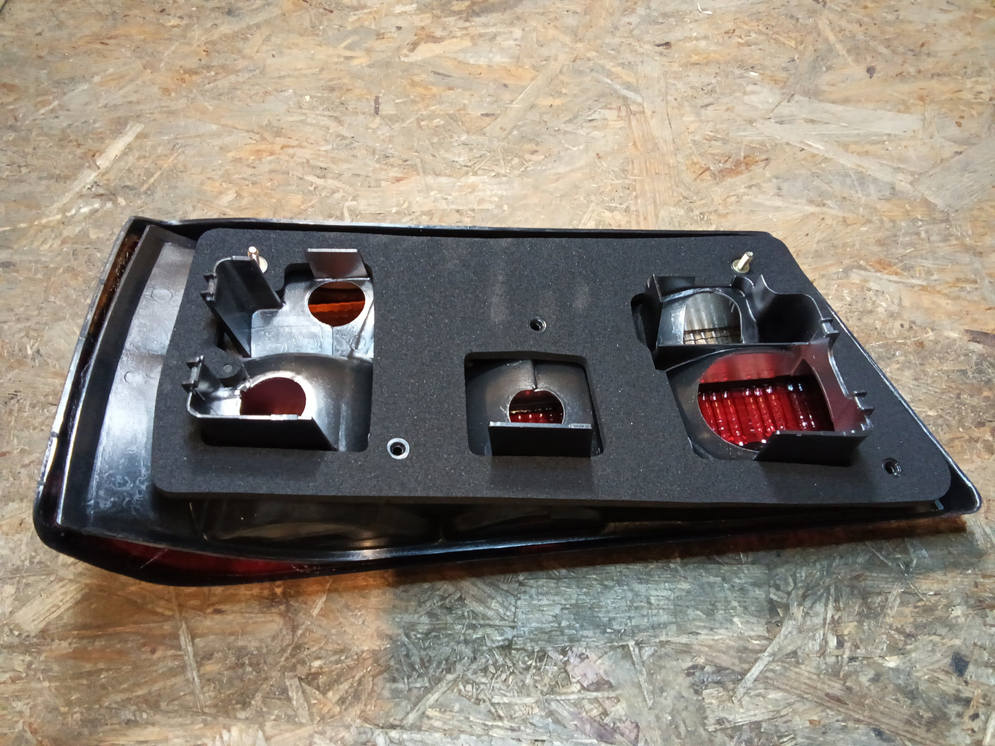 Ford Escort MK4/ Orion Rückleuchte rechts original Ford NEU