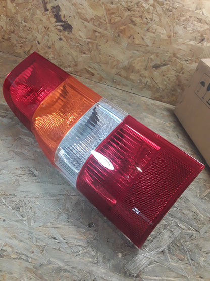 Ford Transit (FY) Rückleuchte links original Ford NEU