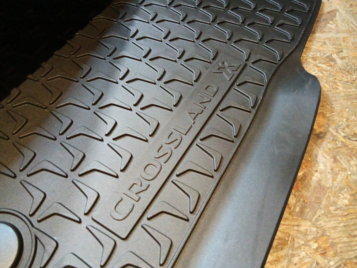 Opel Crossland X Fußmattensatz Gummi original GM NEU