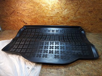 Opel Mokka Chevrolet Trax Kofferraummatte Gummi NEU