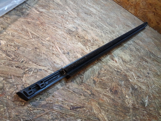 Zafira B 05-12 Schachtabdichtung verchromt Frontscheibe original GM NEU