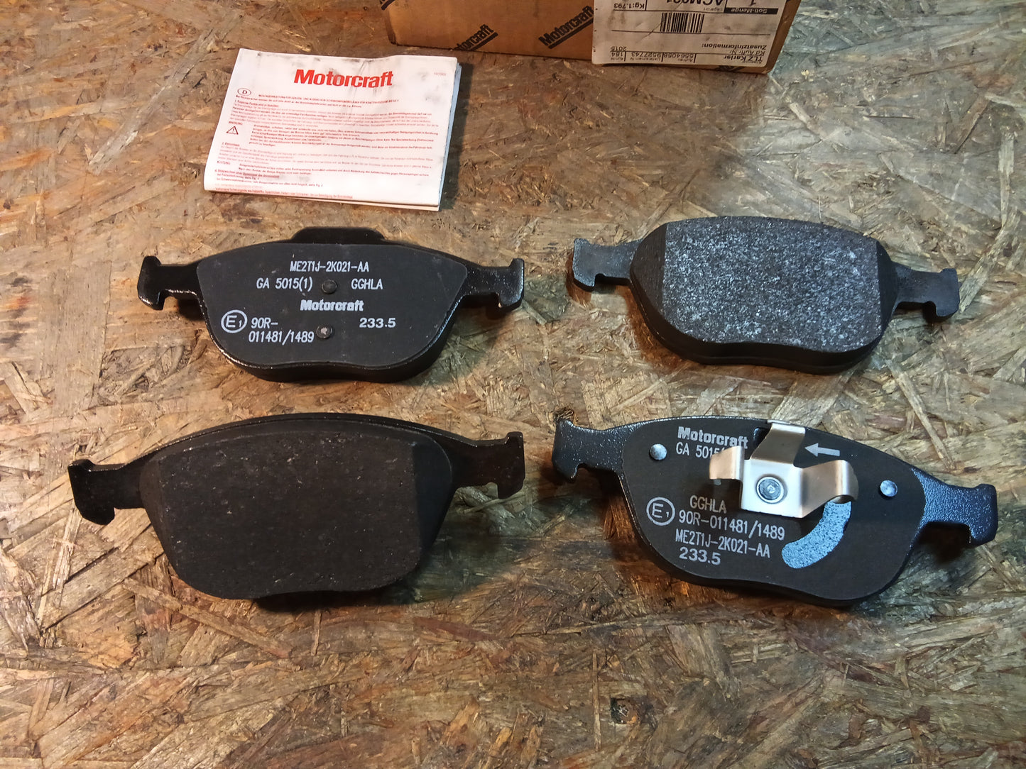 Ford Transit Connect BJ 02 Bremsbeläge Scheibenbremse vorne original Motorcraft NEU