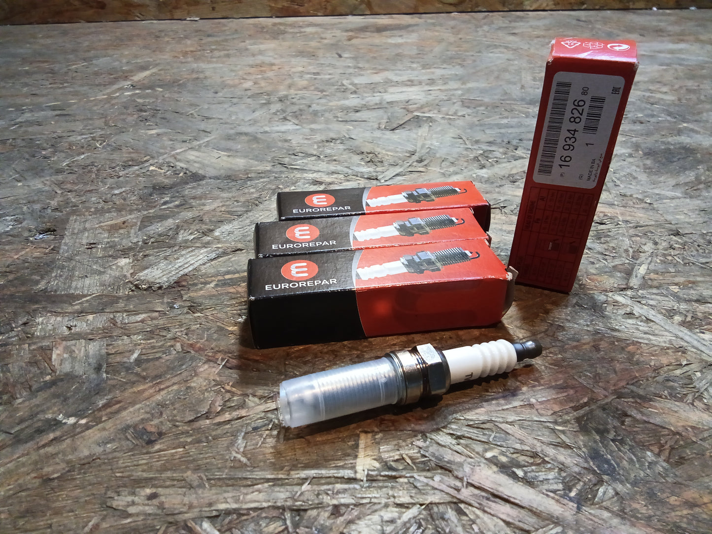 BMW Citroen Mercedes-Benz Mini Peugeot Satz Zündkerzen (4stk) original Eurorepar NEU