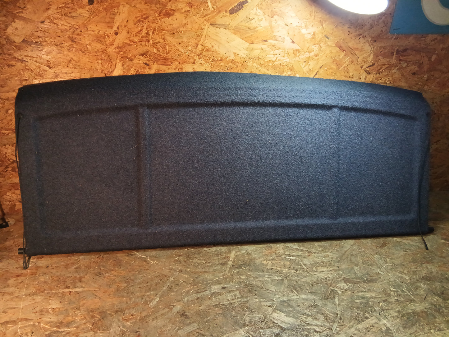 Peugeot 205 Hutablage blau mit Halter original Peugeot GEBRAUCHT