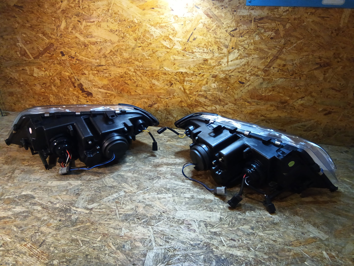 Tuning-Tec LED Angel Eyes Scheinwerfer für BMW 3er E46 01-05 chrom Set