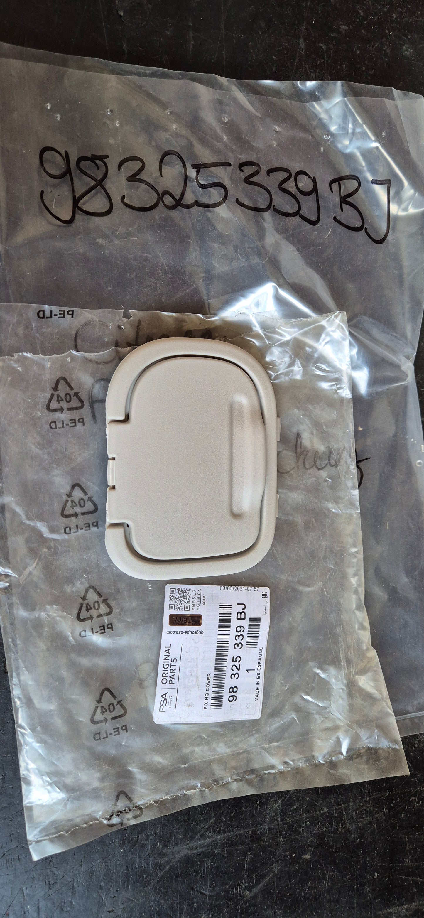 Abdeckung Citroen, Peugeot Original Teil Neu