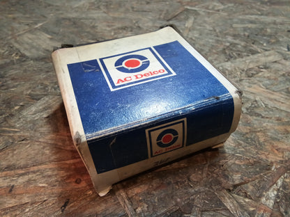 Opel Ascona C Führungshülsensatz, Bremssattel Vorderachse Original AC Delco NEU