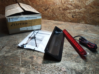 Corsa C Einbausatz zusätzliches Bremslicht original Irmscher NEU