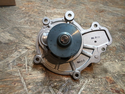 Opel Antara Chevrolet Nubira/ Cruze Wasserpumpe original GM NEU