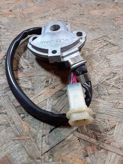 Mitsubishi Lancer Bj 85-89 Schalter original Mitsubishi NEU