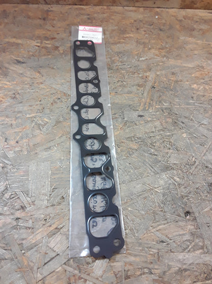 Mitsubishi Outlander/ Chariot/ Chariot Grandis/ Galant/ Pajero Dichtung Ansaugkrümmer für 4G63+4G64 Motoren original Mitsubishi NEU