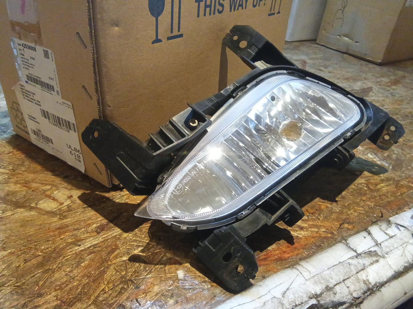 Opel Mokka Nebelscheinwerfer original GM NEU