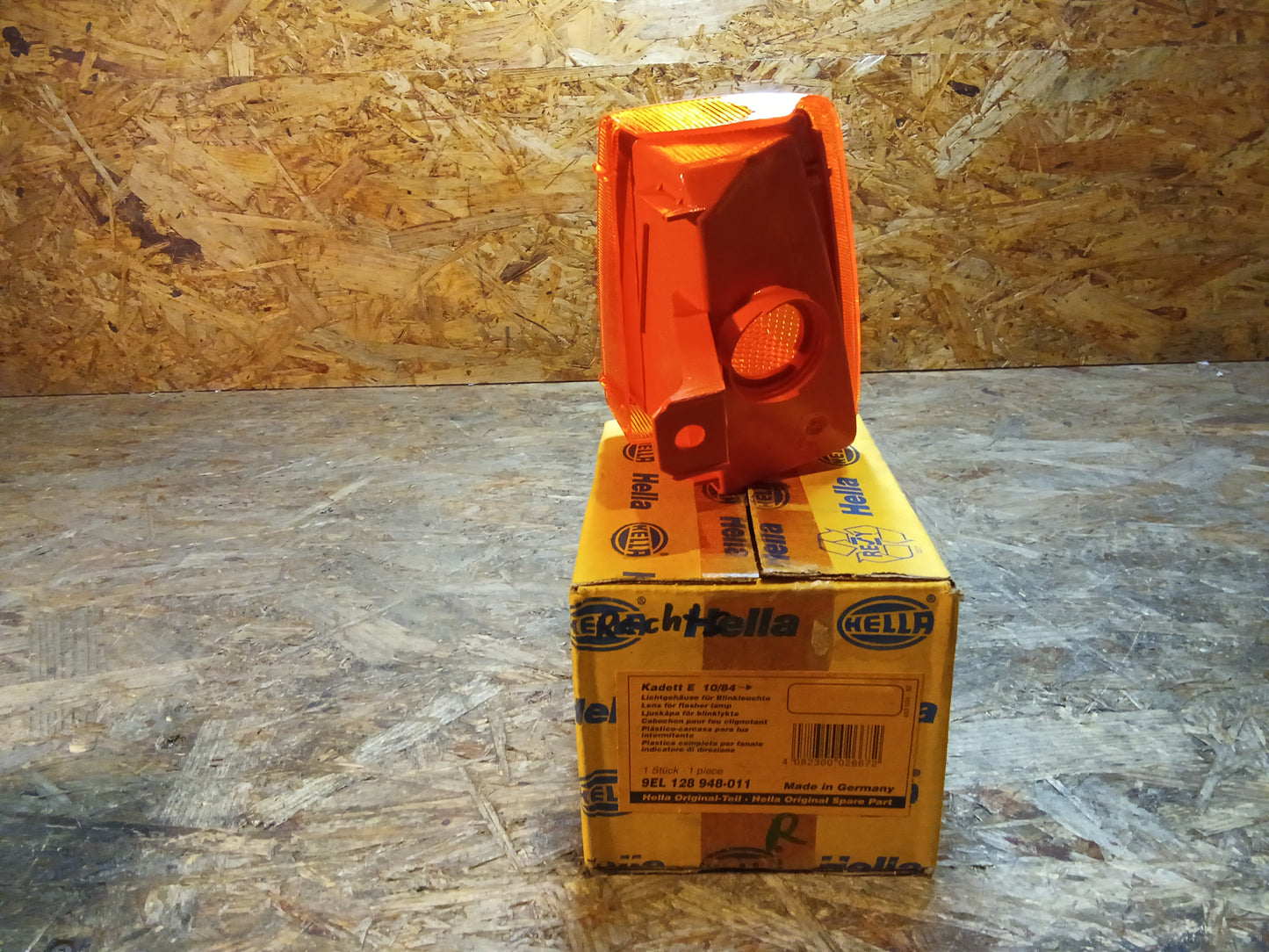 Kadett E Blinkergehäuse rechts original Hella NEU NOS