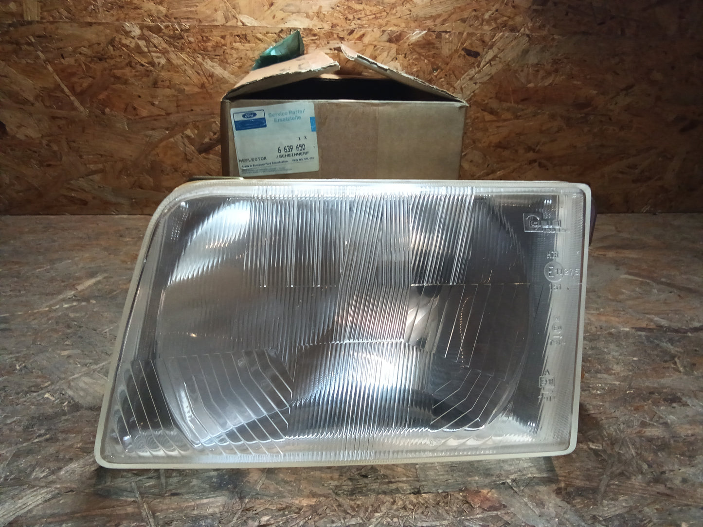 Ford Transit BJ 86-91 Scheinwerfer links original Ford NEU