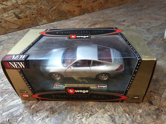 Modellauto Porsche 911 Carretra 1997 original Burago NEU