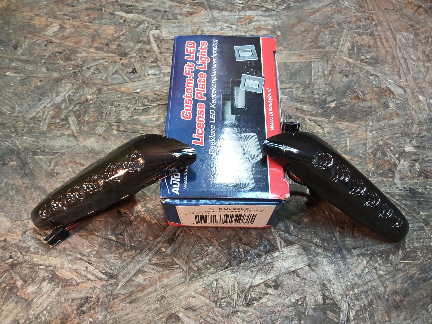 Satz LED Seitenblinker (T10 Plug) passend voor BMW 1 E8x / 3 E46 / 3 E9x / 5 E6x / X1 E84 / X3 E83 - Rauchglas/Smoke