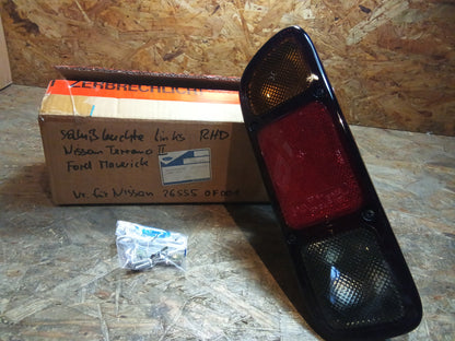 Ford Maverick Nissan Terrano 2 Schlussleuchte links RHD original Ford NEU