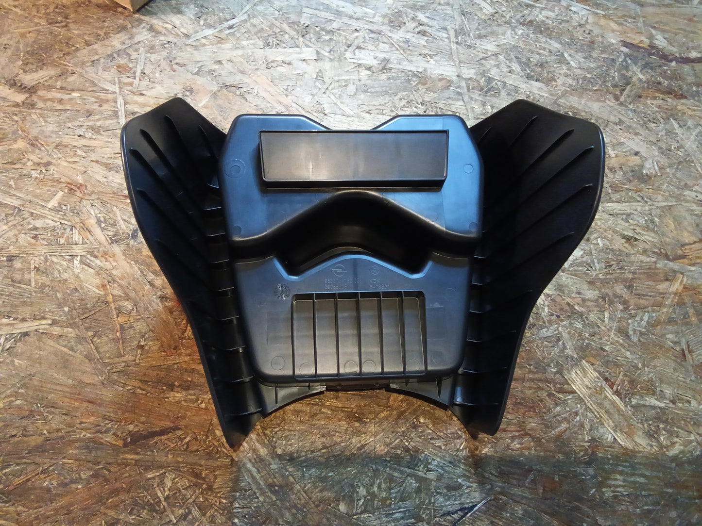 Opel Mokka Getränke Halter hinten original GM NEU