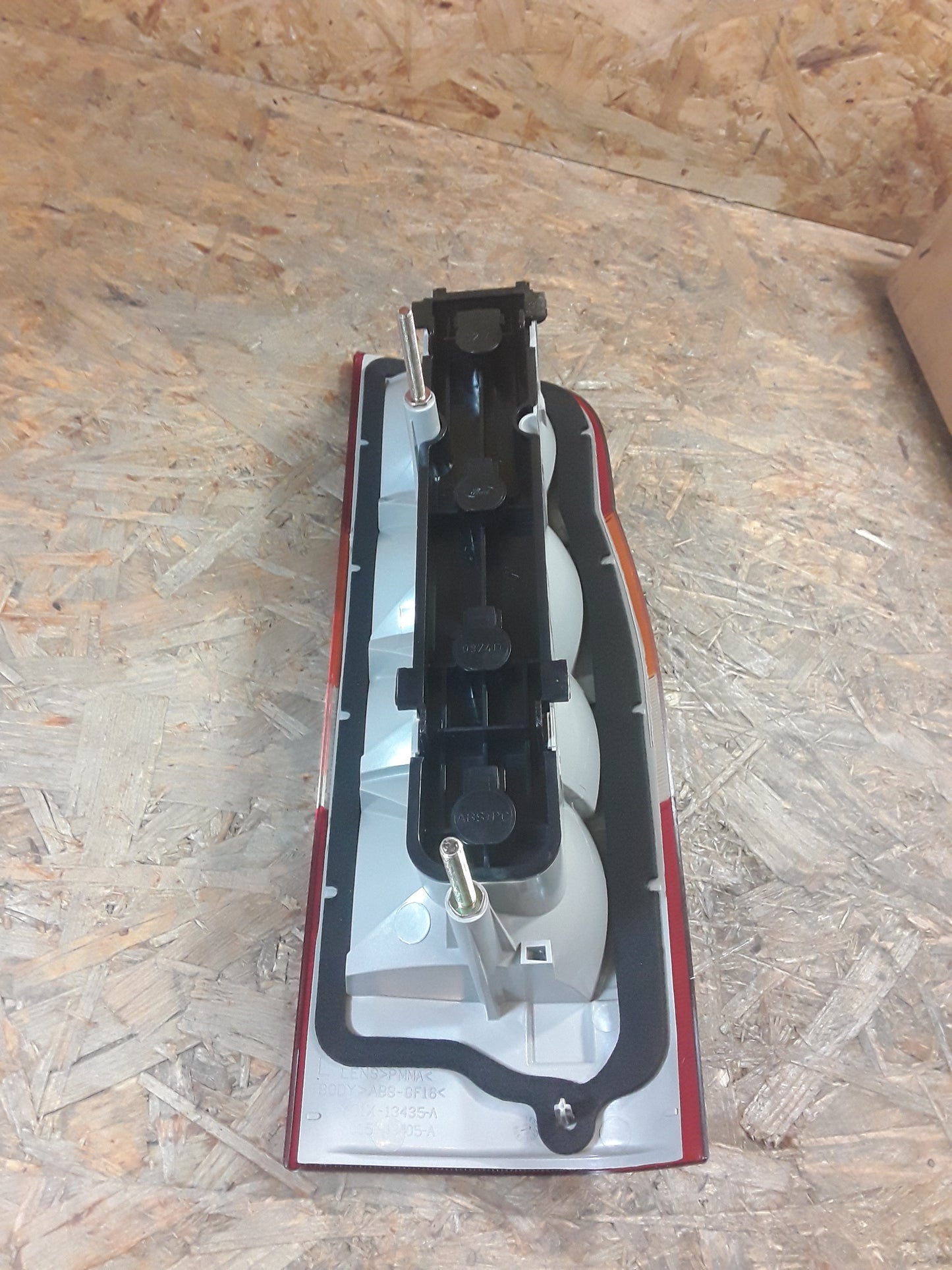 Ford Transit (FY) Rückleuchte links original Ford NEU