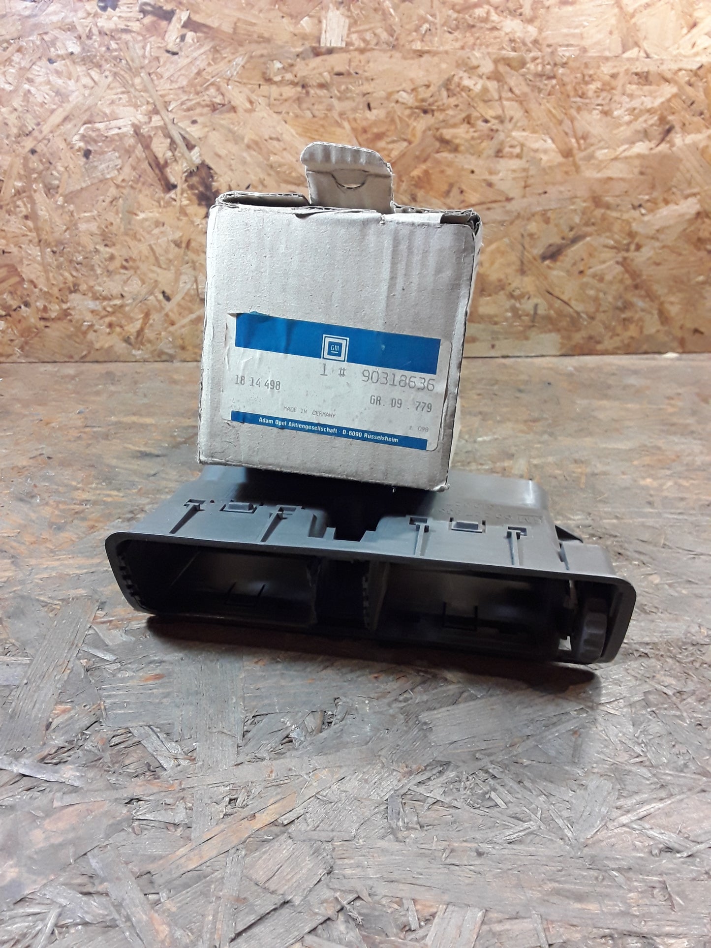 Vectra A Luftveteilung original GM Opel NEU