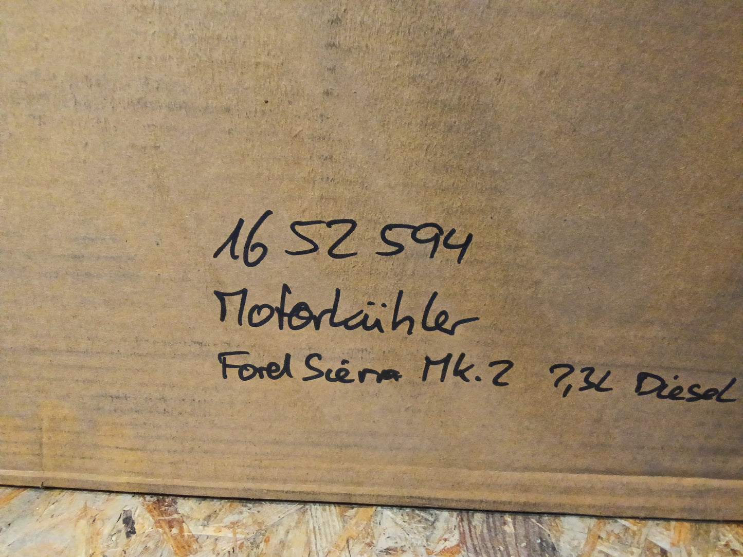 Ford Sierra MK2 2.3l Diesel Motorkühler original Ford NEU