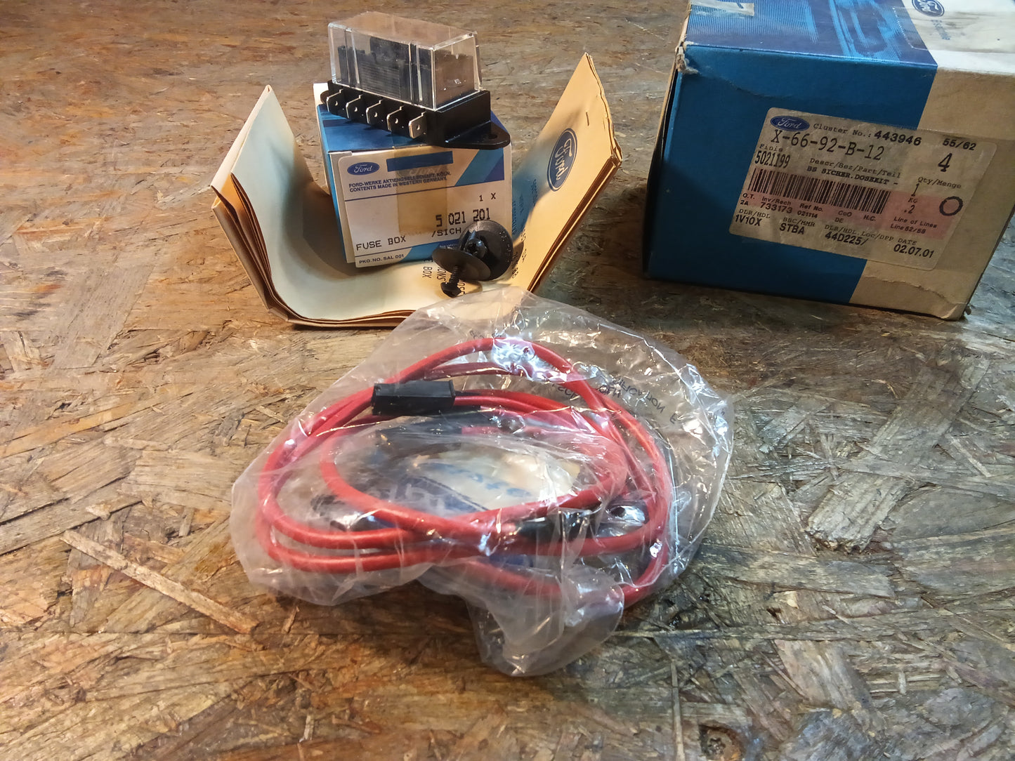 Ford Fiesta BJ 89-96 Bausatz Sicherungsdose original Ford NEU