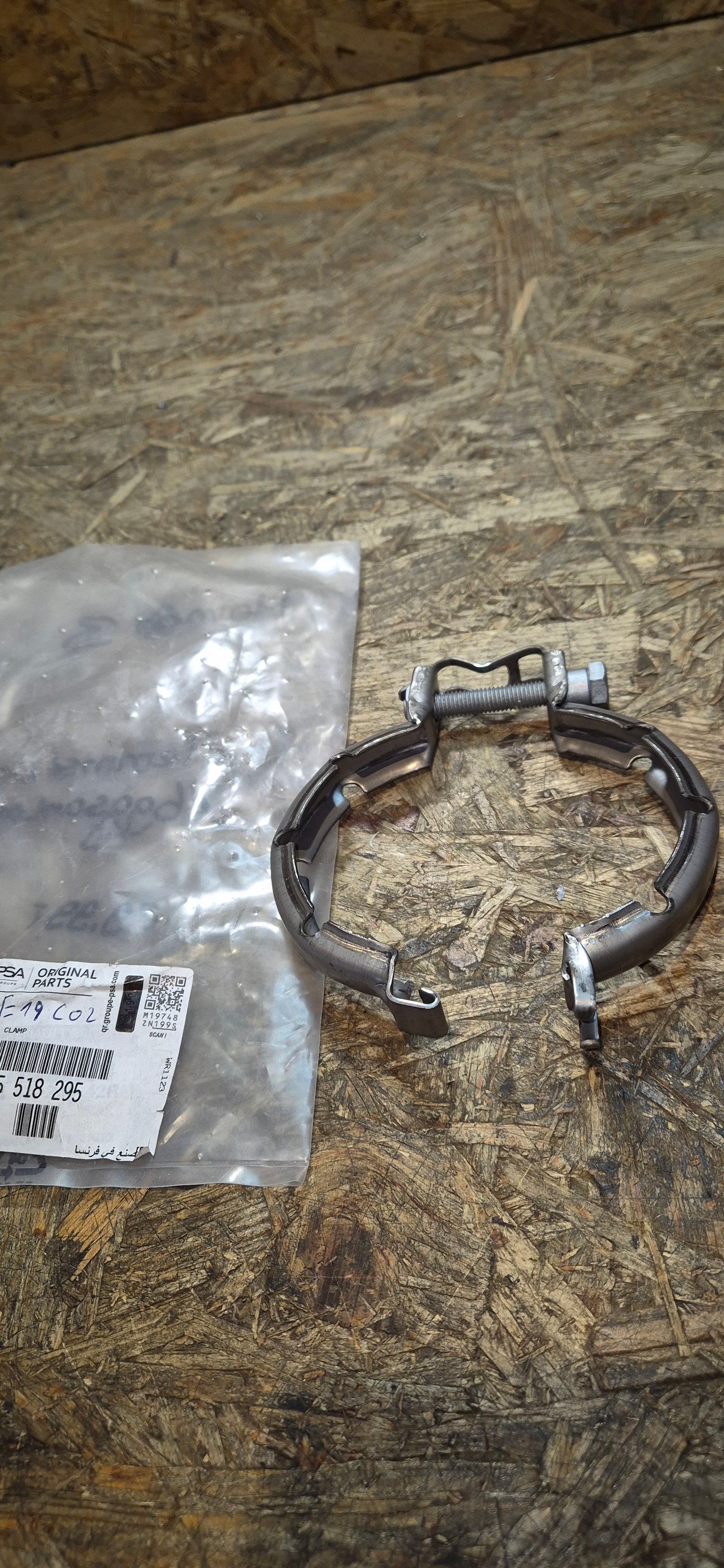 Klemmstück Abgasanlage, Movano, Original Neu