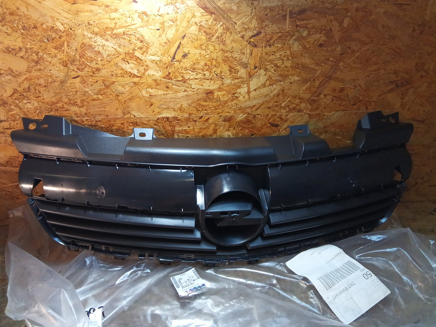 Zafira B 05-15 Kühlergitter original GM NEU