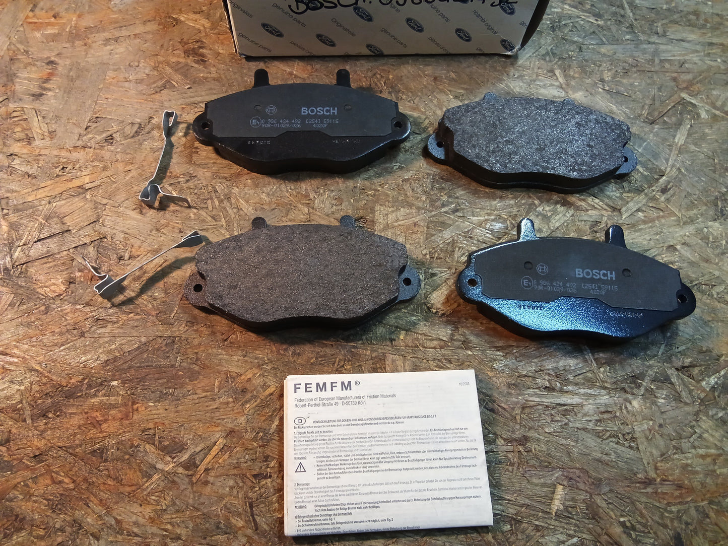 Ford Transit Scheibenbremsbeläge vorn original Ford NEU