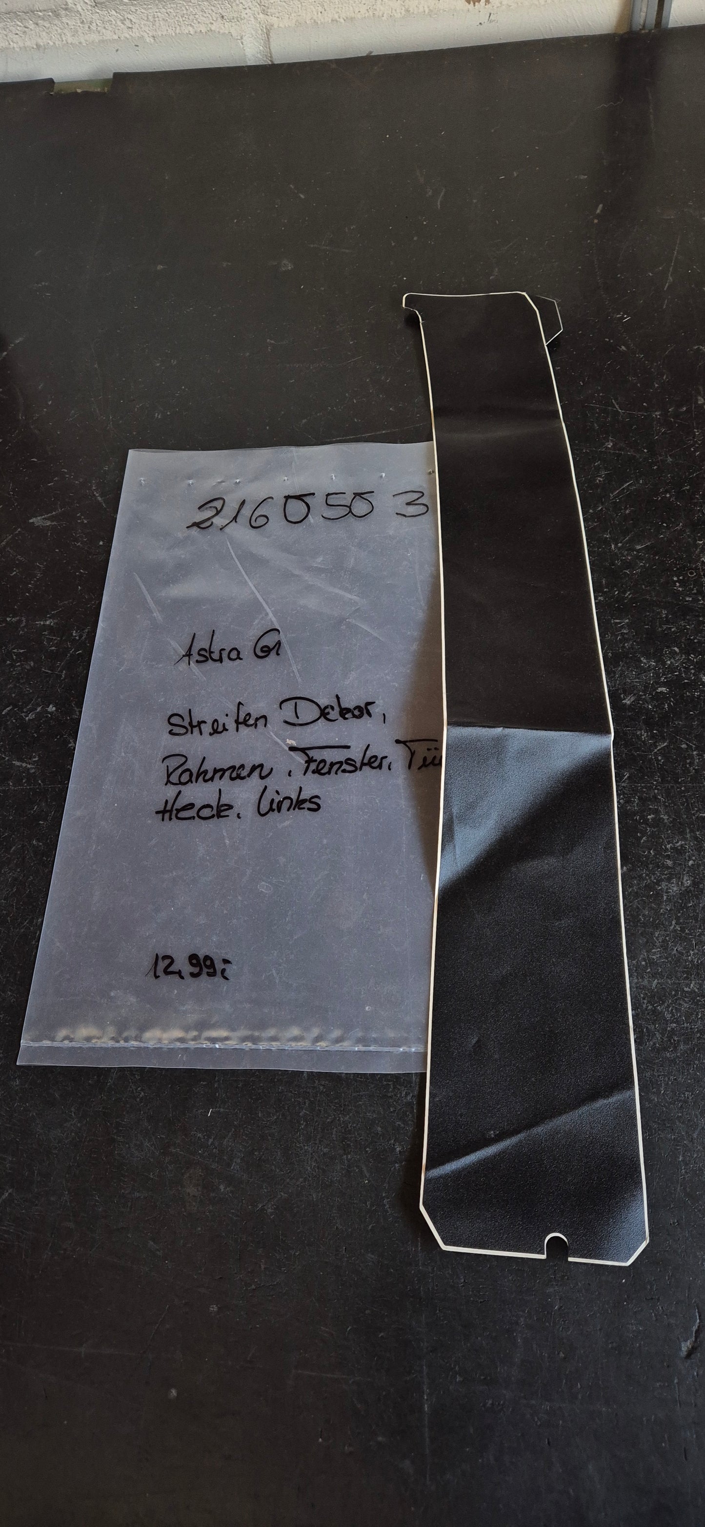 Streifen Dekor Astra Rahmen, Fenster, Tür, Heck, links Original GM Neu