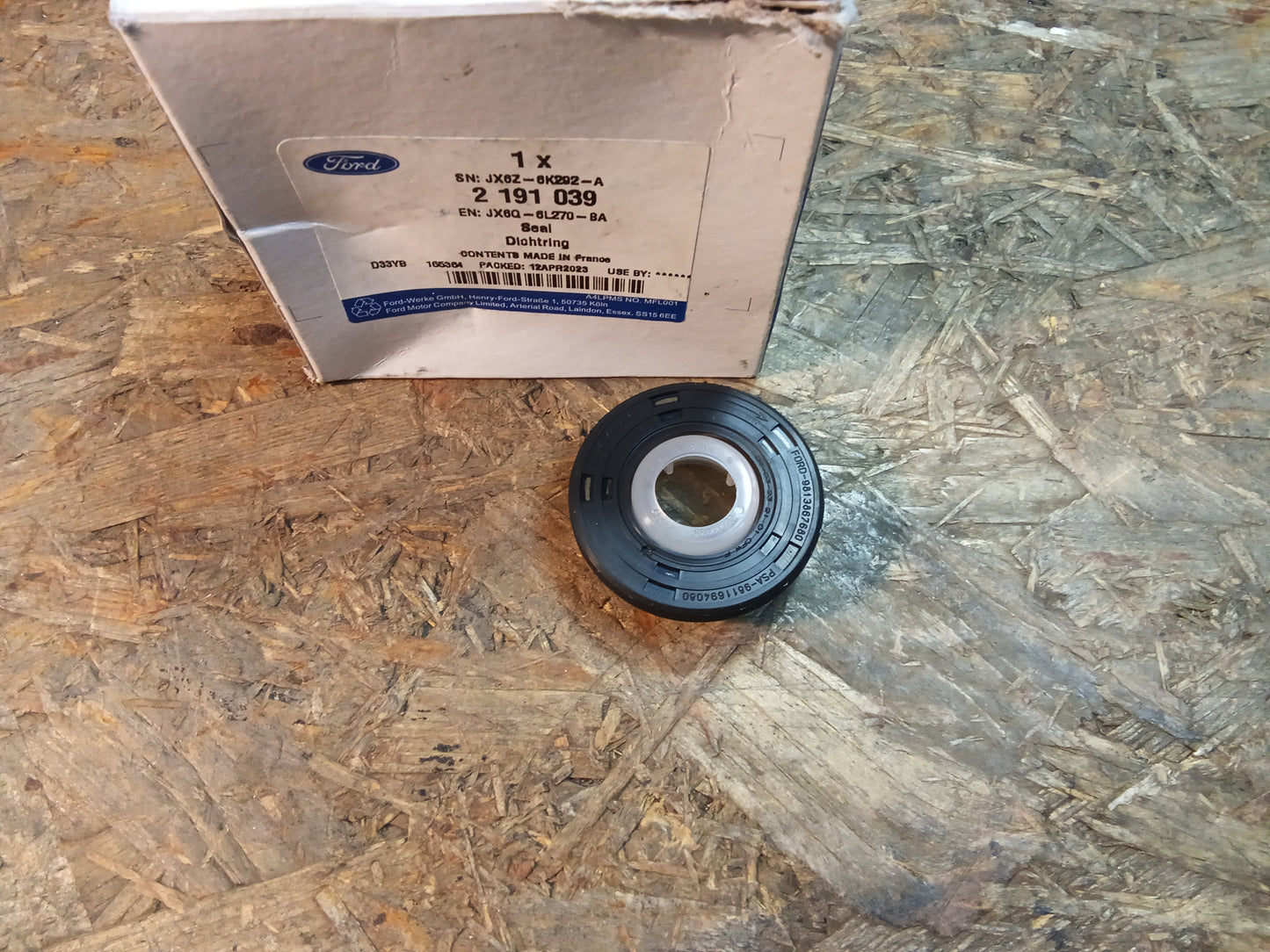 Diverse Ford Modelle 1.5 TDCi Wellendichtring Nockenwelle original Ford NEU