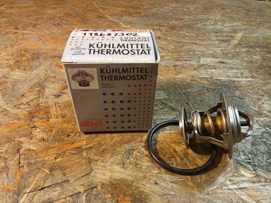Audi, Seat, scoda, VW, Porsche, Cupra Thermostat Kühlmittel original BEHR NEU