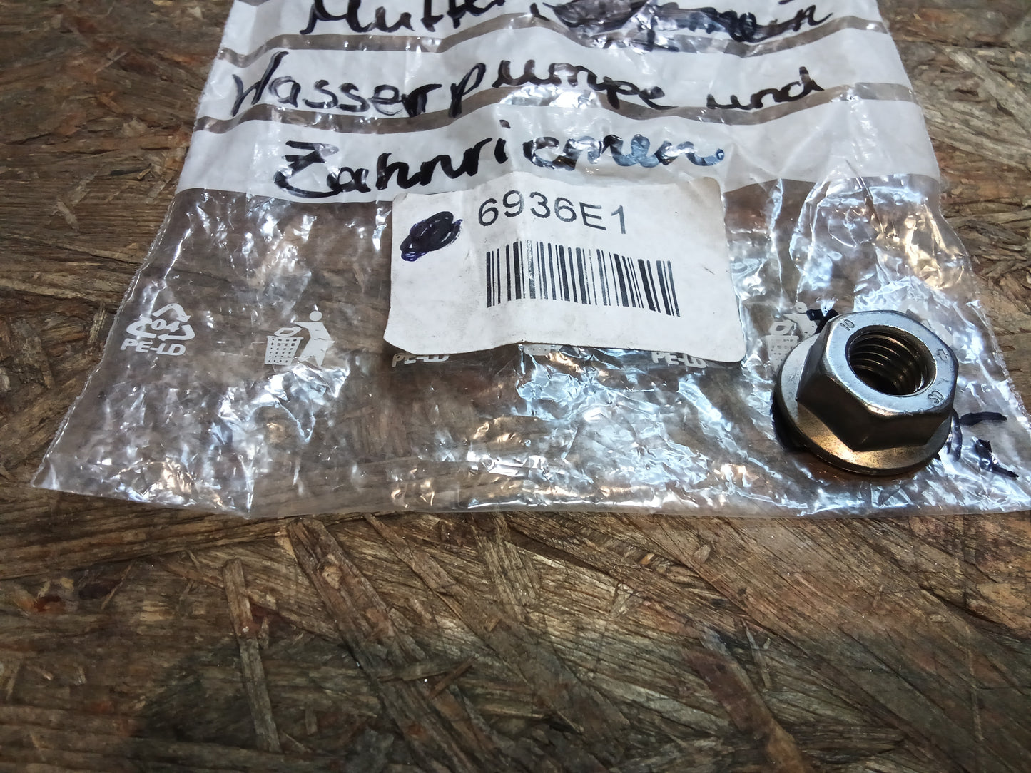 Citroen Peugeot Opel Mutter Wasserpumpe und Zahnriemen original NEU