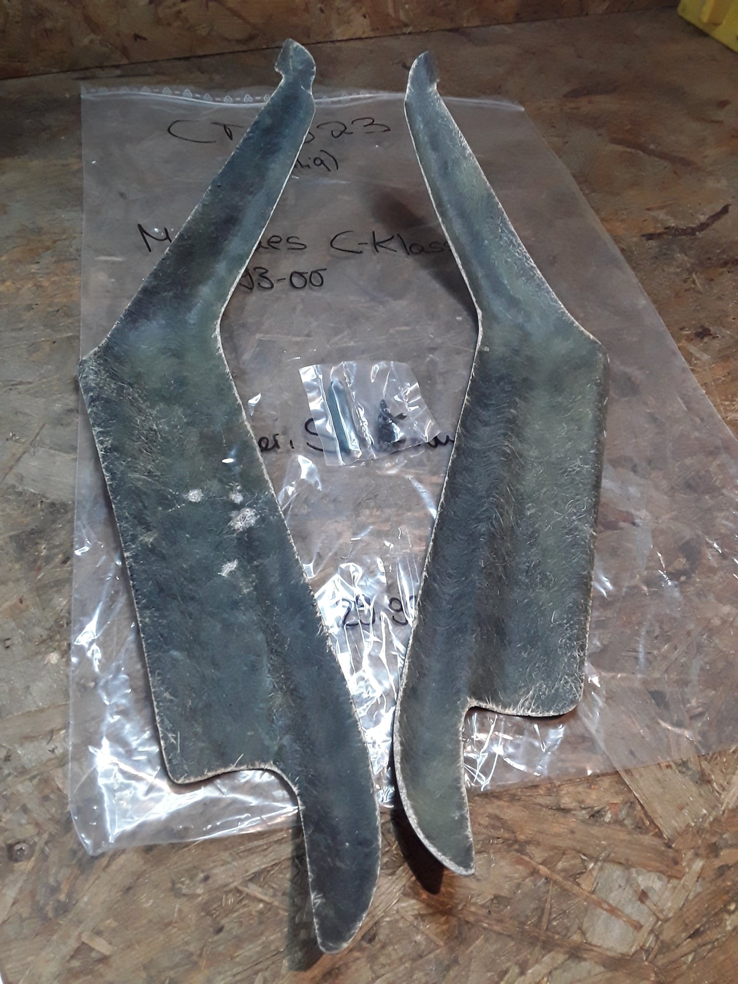 Mercedes C-Klasse Bj 93-00 Spoiler Scheinwerfer original Mattig NEU