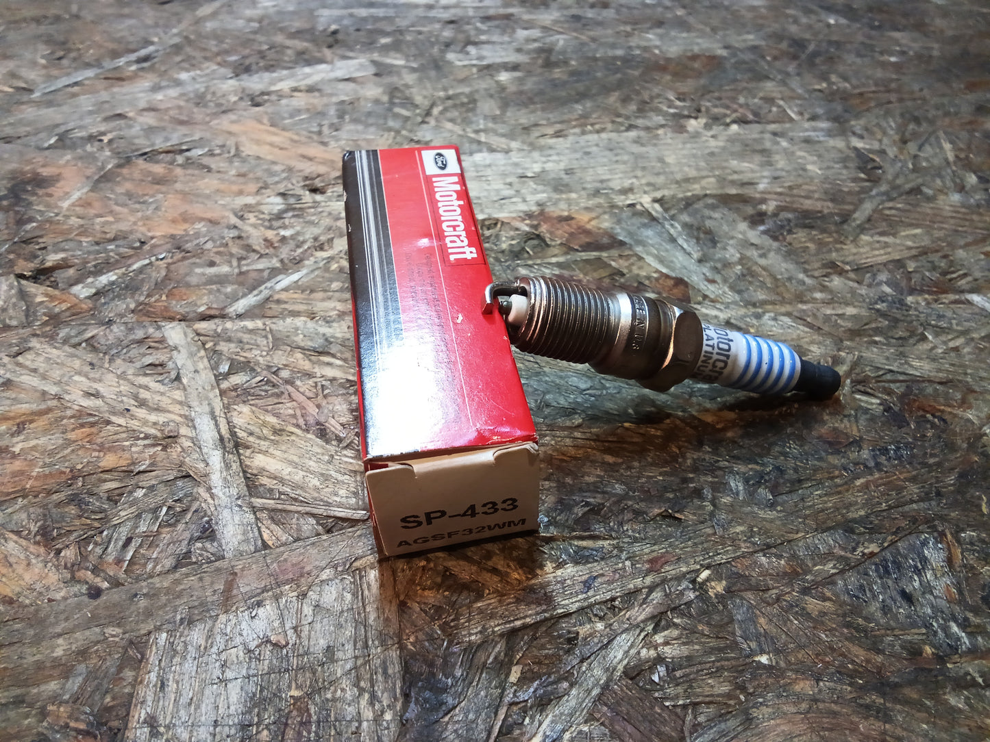 Ford Mustang BJ 99-04 Zündkerze original Ford NEU