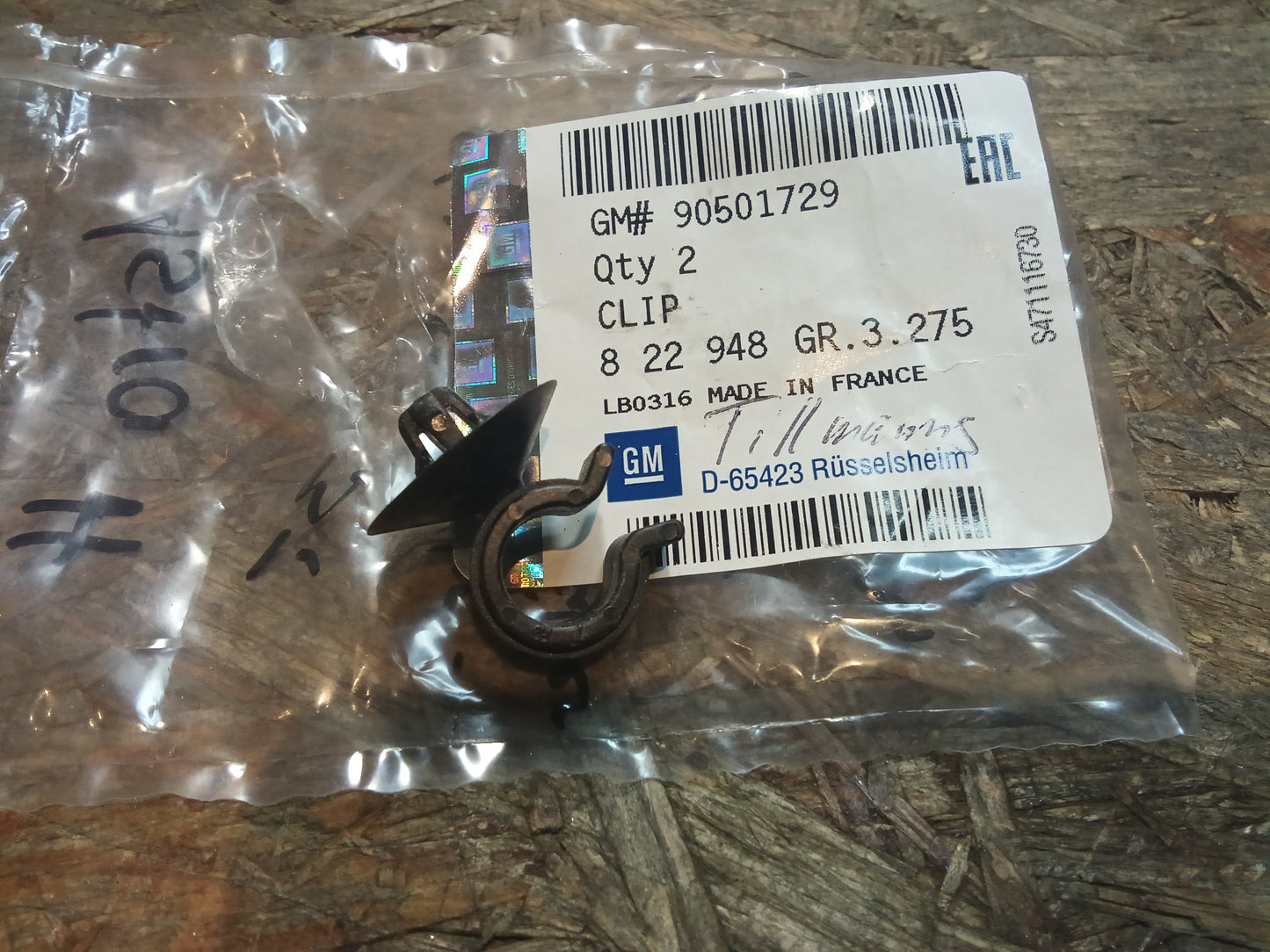 Astra H Clip Spühlrohrleitung Behälter Kraftstoffverdampfung an Halter original GM NEU