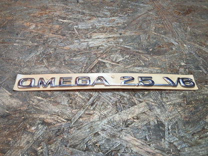 Omega 2.5 V6 Emblem original GM NEU