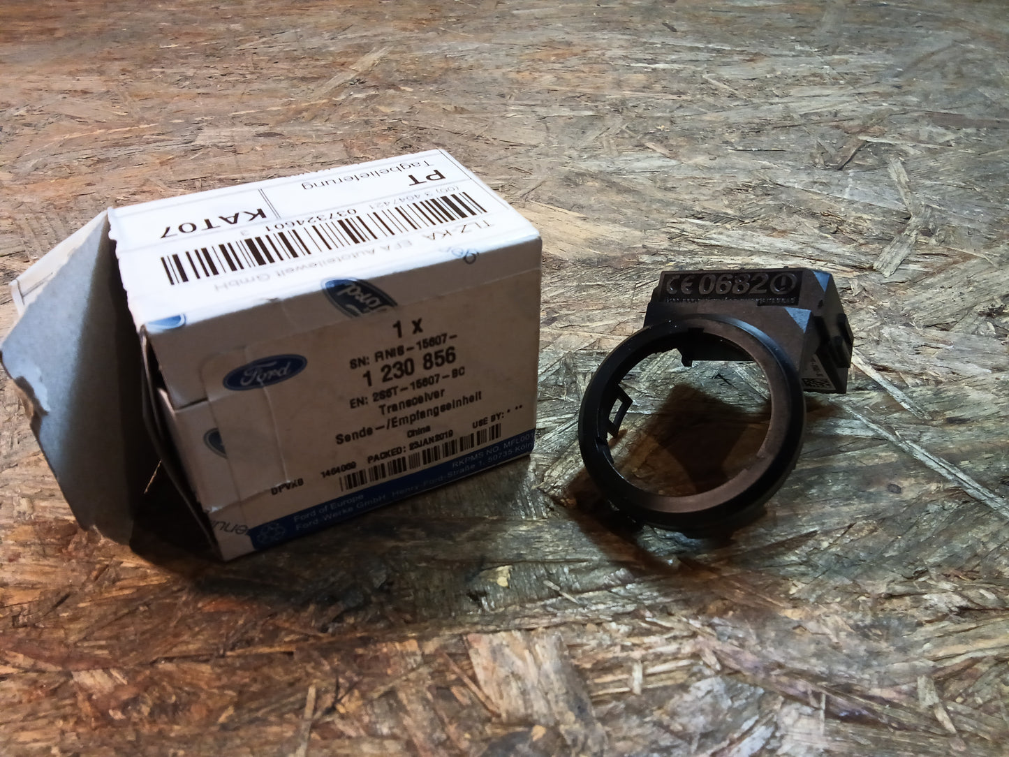 Ford Galaxy Focus Fiesta Sensorring Wegfahrsperre original Ford NEU