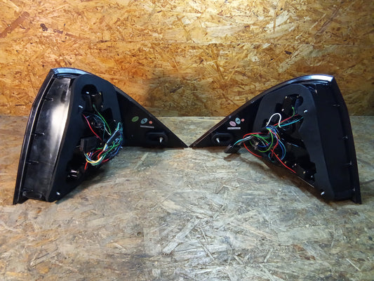 LED Rückleuchten Set Mercedes C-Klasse W203 Limo Bj. 05-07 rot/schwarz