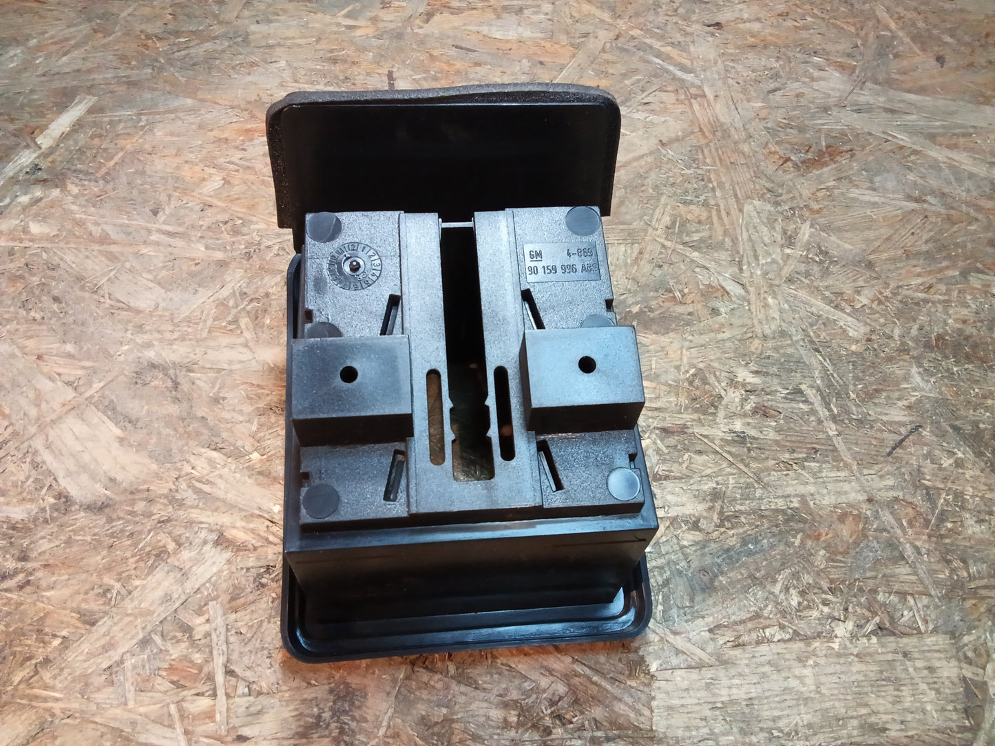 Ascona C Verkleidung Kassettenbox original GM NEU