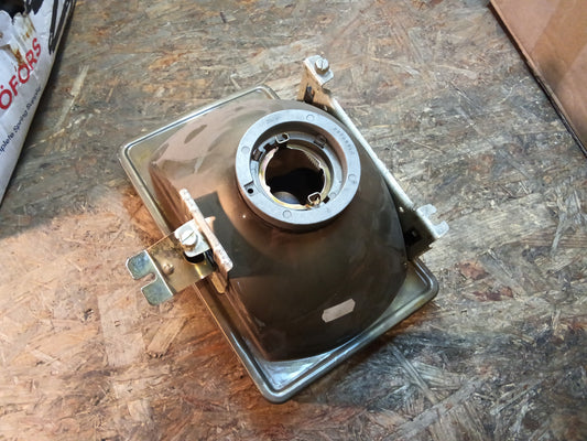 Ford Taunus Scheinwerfer rechts original Ford NEU