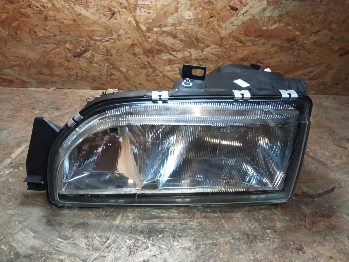 Ford Sierra MK2 Scheinwerfer links original Ford NEU