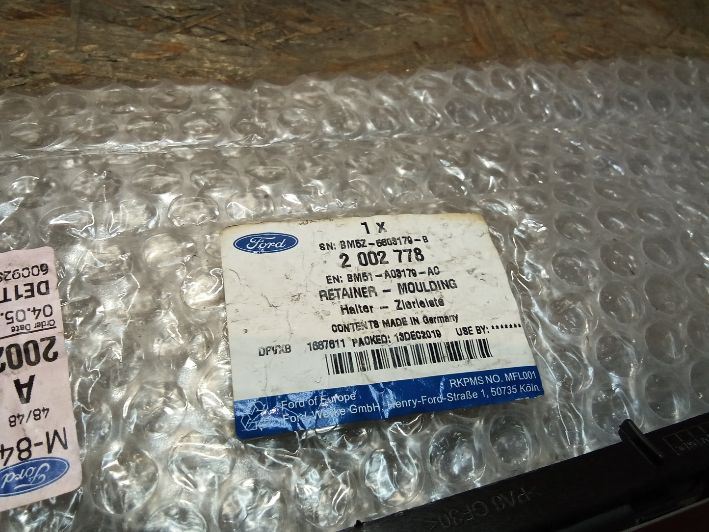 Ford Focus 3 BJ 11-15 Zierleiste Windschutzscheibe links original Ford NEU