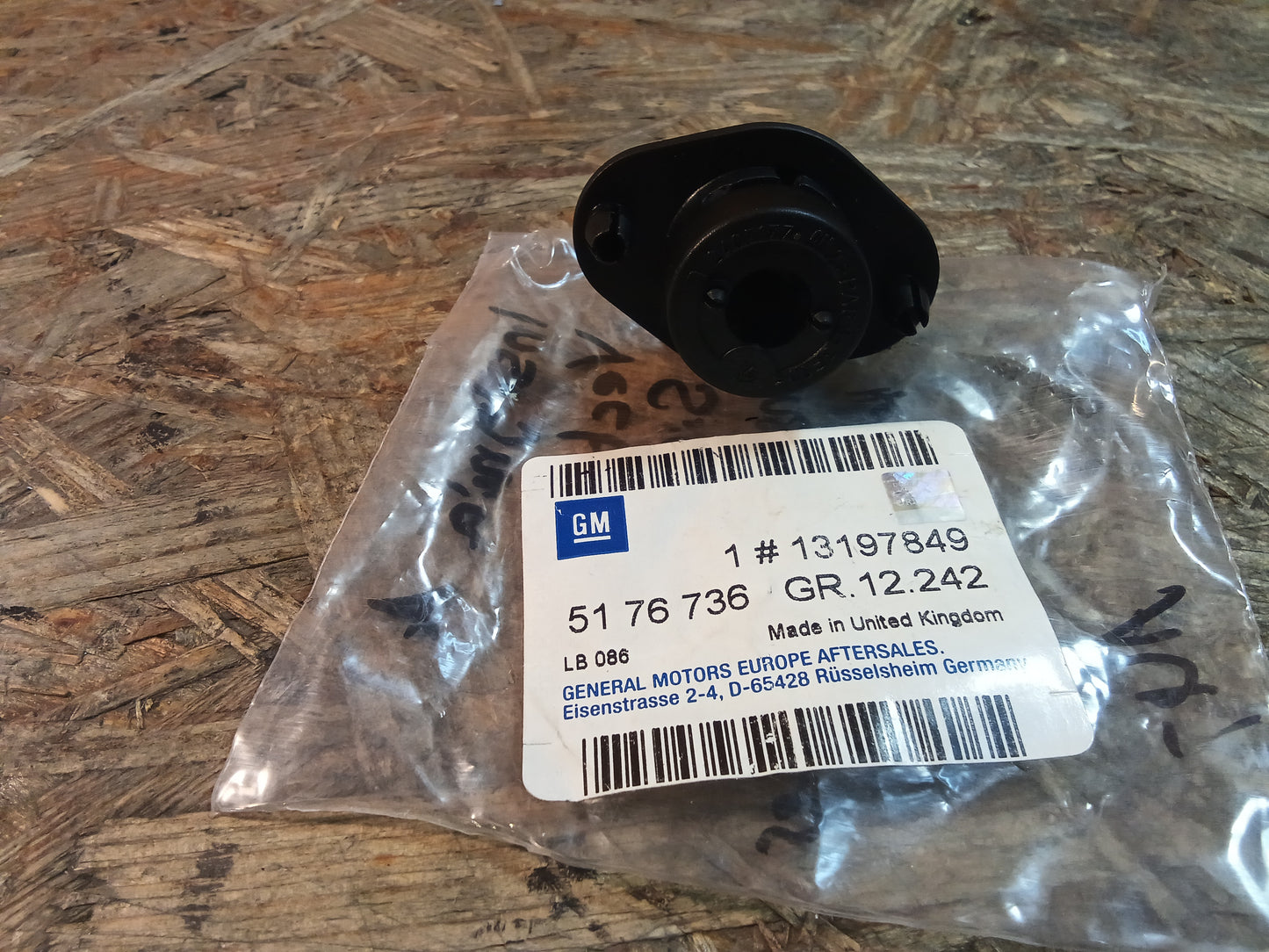 Insignia A Vectra C Signum CC Anschlagpuffer Heckklappe original GM NEU