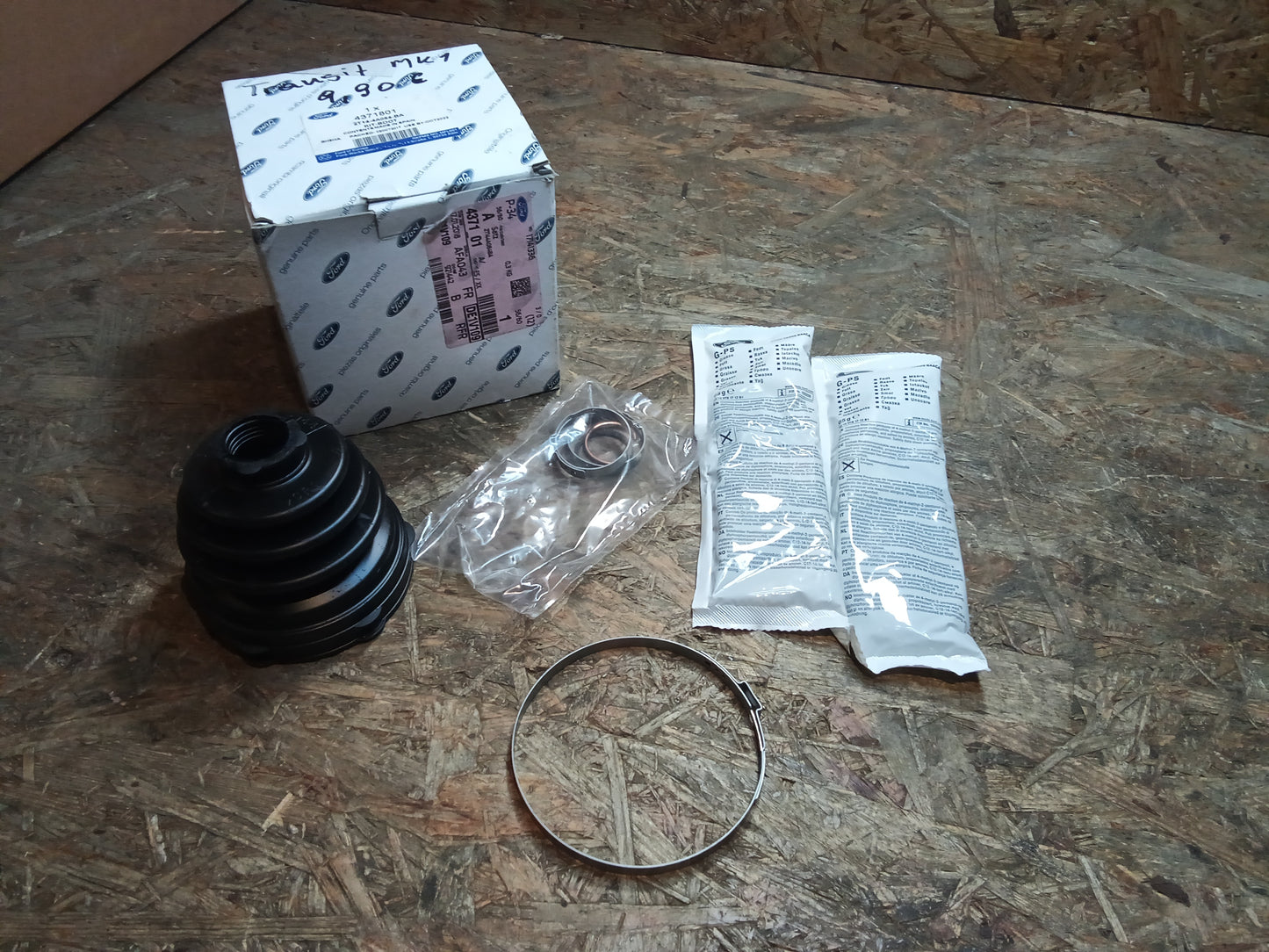 Ford Transit MK1 Achsmanschette original Ford NEU