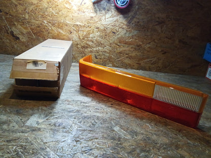 Ford Granada MK2/3 Rückleuchte links original Ford