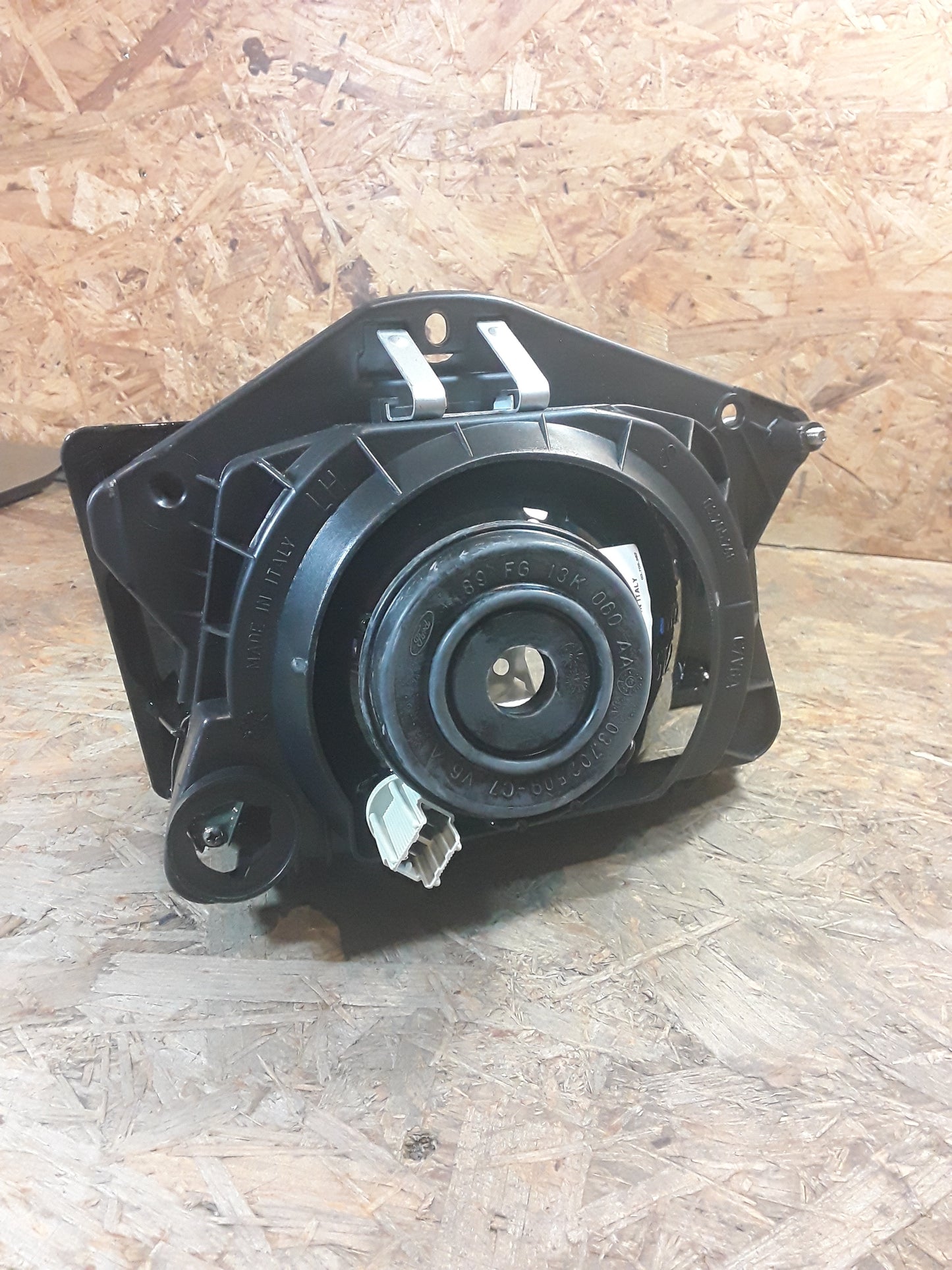 Ford Fiesta MK3 Scheinwerfer links original Ford NEU