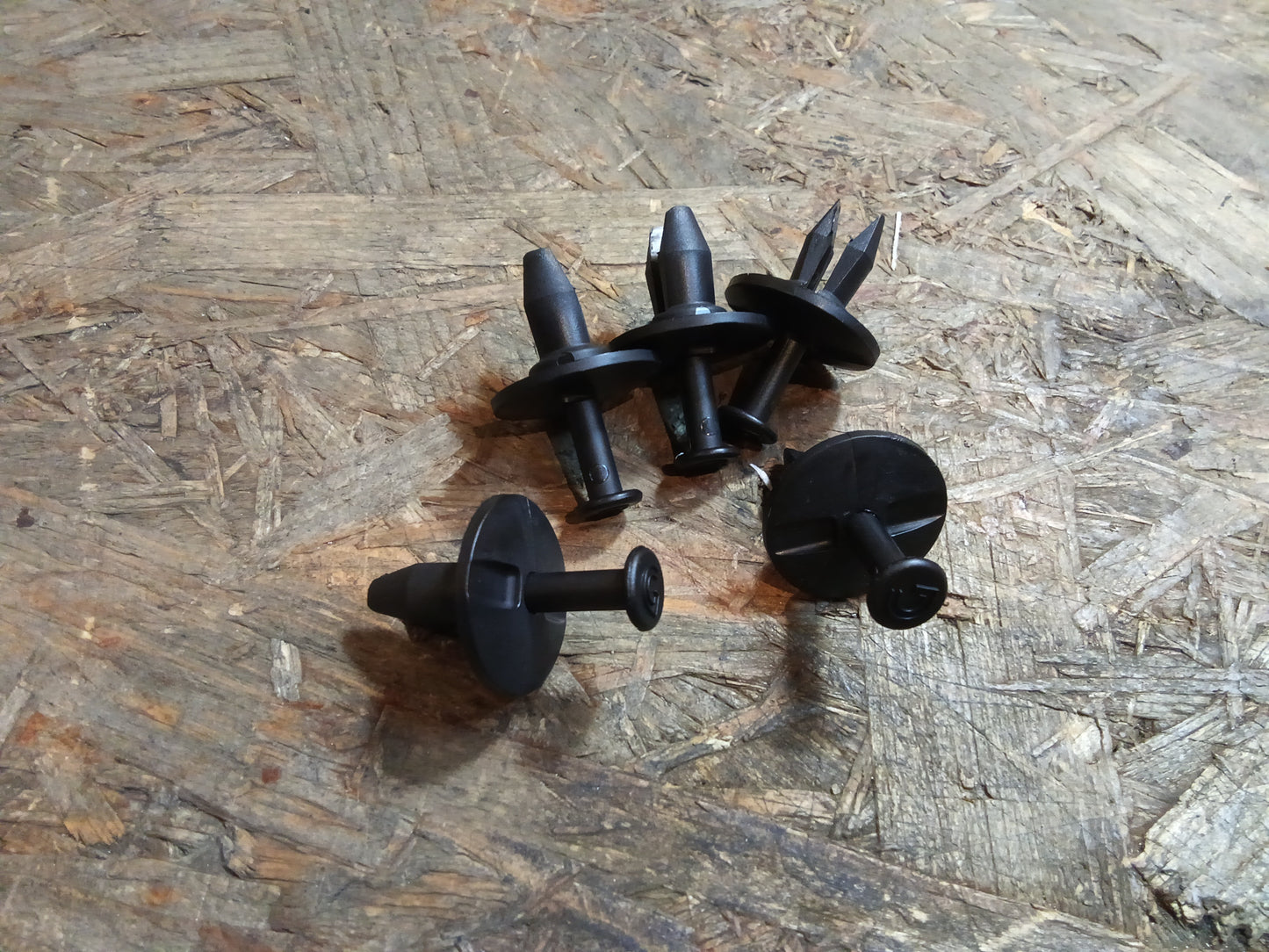 Sintra BJ 97-99 Satz Befestigungsclips original GM NEU