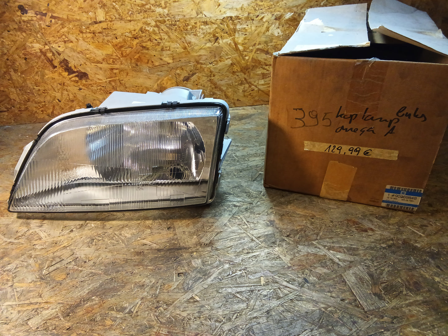 Omega A Scheinwerfer rechts original GM NEU