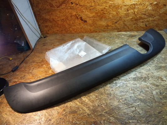 Corsa E Verlängerung Stoßfänger hinten schwarz genarbt original GM NEU
